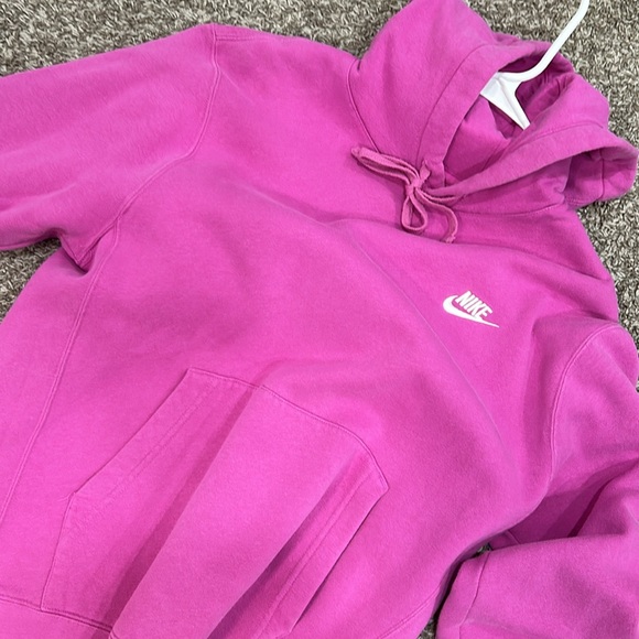 Pink Nike hoodie (Perfect Condition) - Picture 4 of 4
